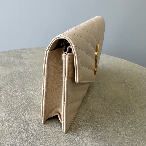 Saint Laurent Cassandre Envelope WOC Bag - Picture 8 of 17